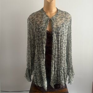 Sheer paisley patterned blouse